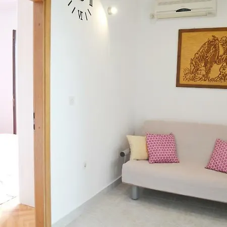 Apartment Marina